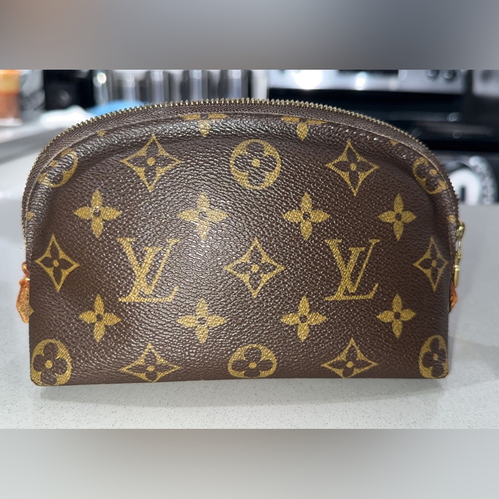 Vintage Louis Vuitton Monogram Makeup Pouch (Authentic)